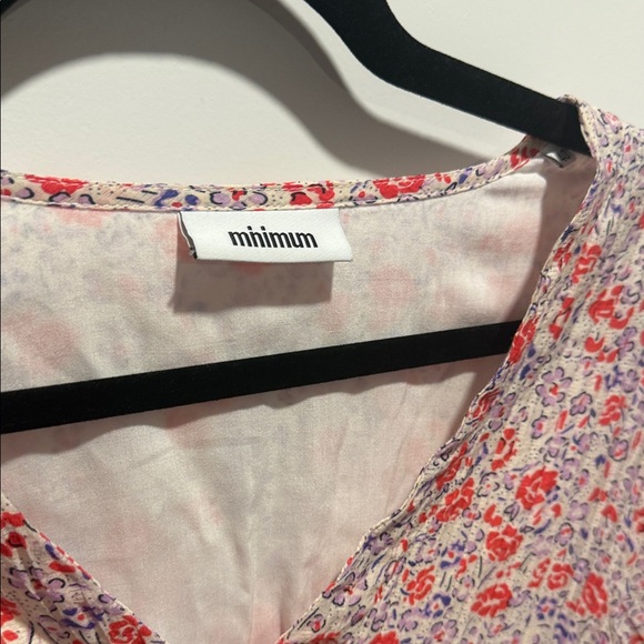 Minimum Pink Floral Maxi Dress with Tie Waist - Picture 3 of 7